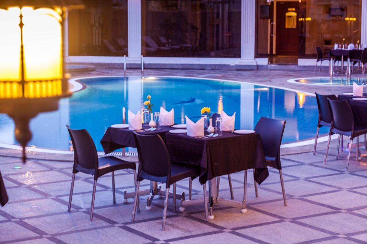 Hotel Le Royal Park Пондичери Екстериор снимка