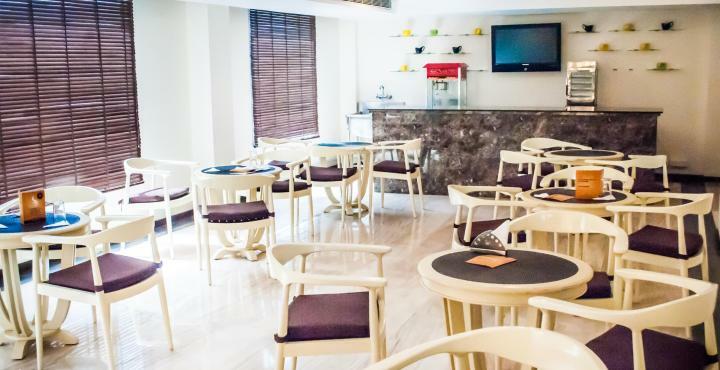 Hotel Le Royal Park Пондичери Екстериор снимка